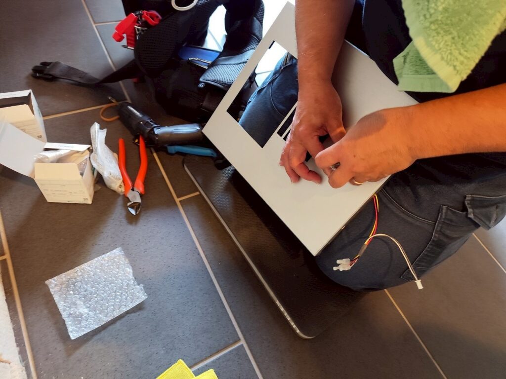 オートロックキースイッチ交換工事を実施しました！ | アメニティ 